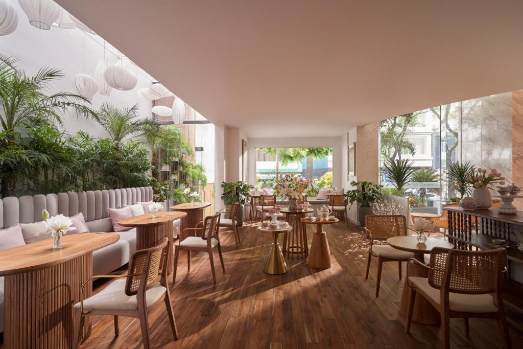 Silverland May Hotel 4*