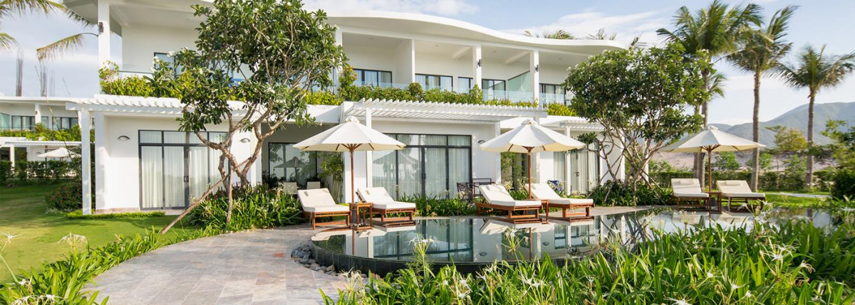 Riviera Beach Resort Cam Ranh 5*