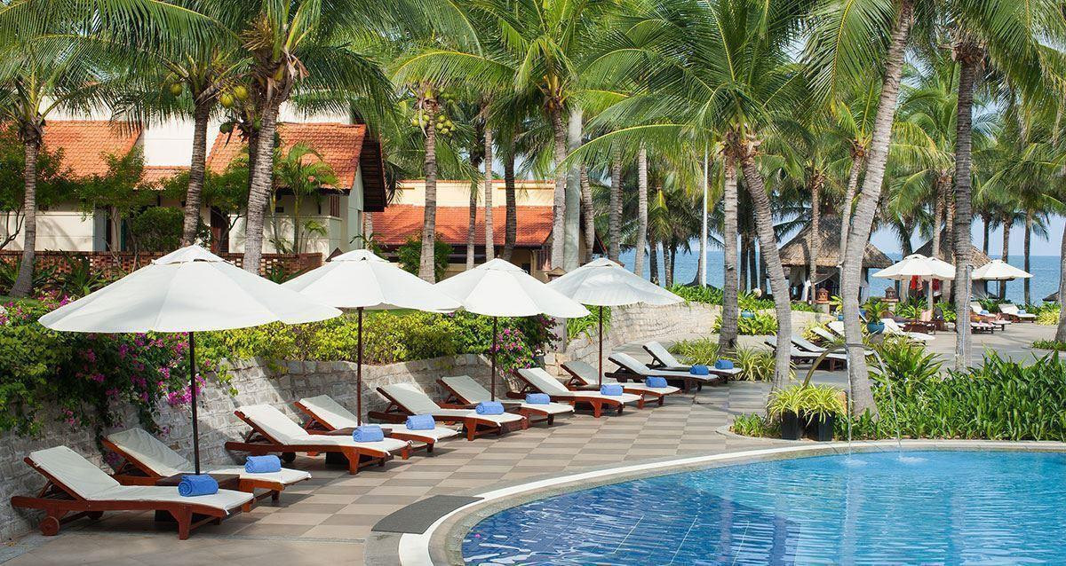 Pandanus Resort 4*