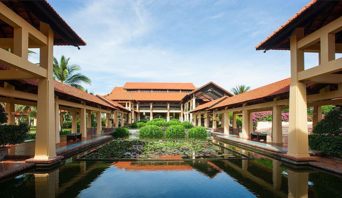 Pandanus Resort 4*