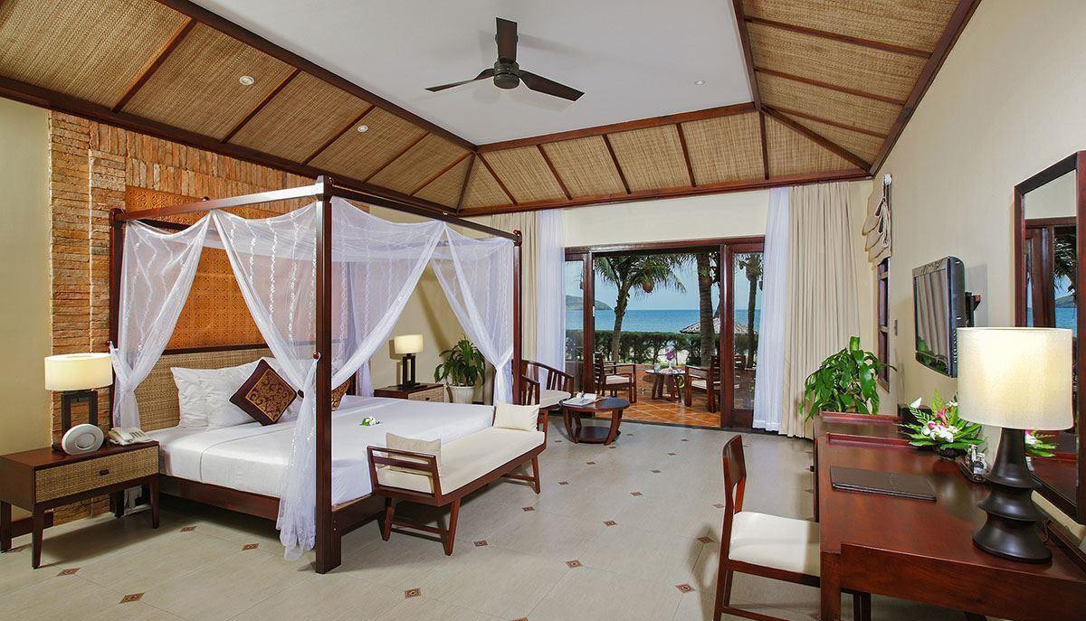 Pandanus Resort 4*