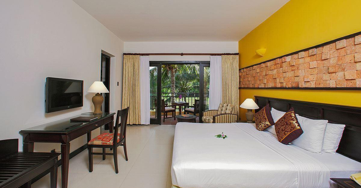 Pandanus Resort 4*