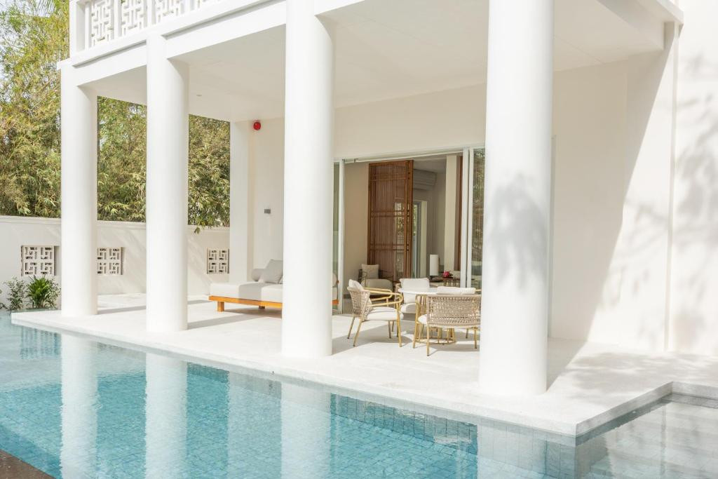 Azerai Ke Ga Bay (Ex. Princess Dannam Resort & Spa)  5*