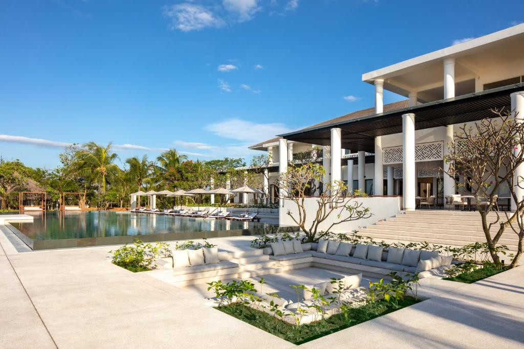 Azerai Ke Ga Bay (Ex. Princess Dannam Resort & Spa)  5*