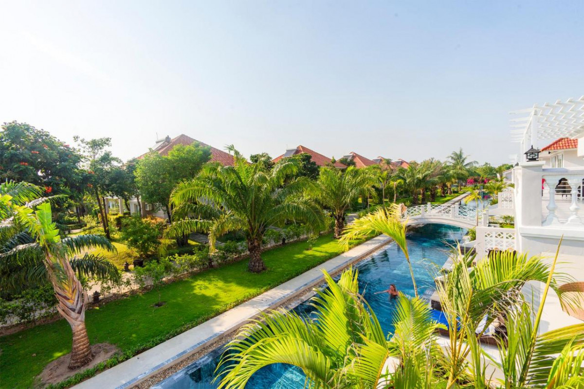 Mercury Phu Quoc Resort & Villas 4*