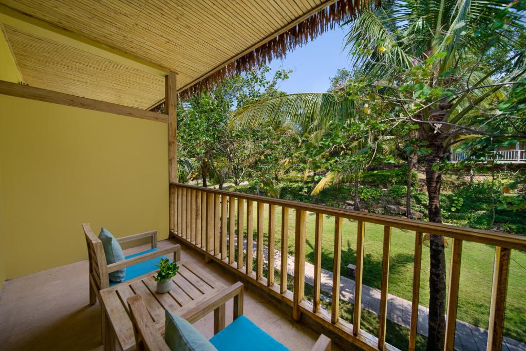 Lahana Resort Phu Quoc 4*