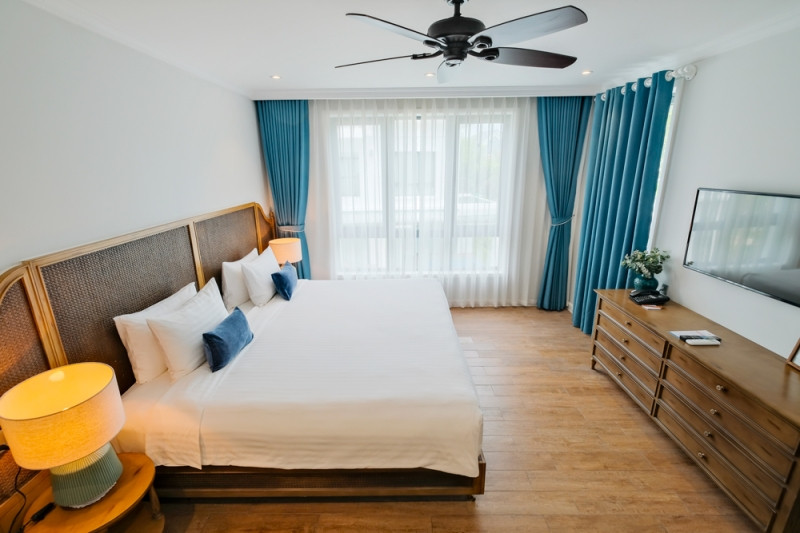 Sunset Sanato Resort & Villas 4*