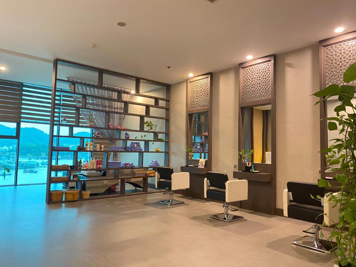 Muong Thanh Luxury Khanh Hoa 5*