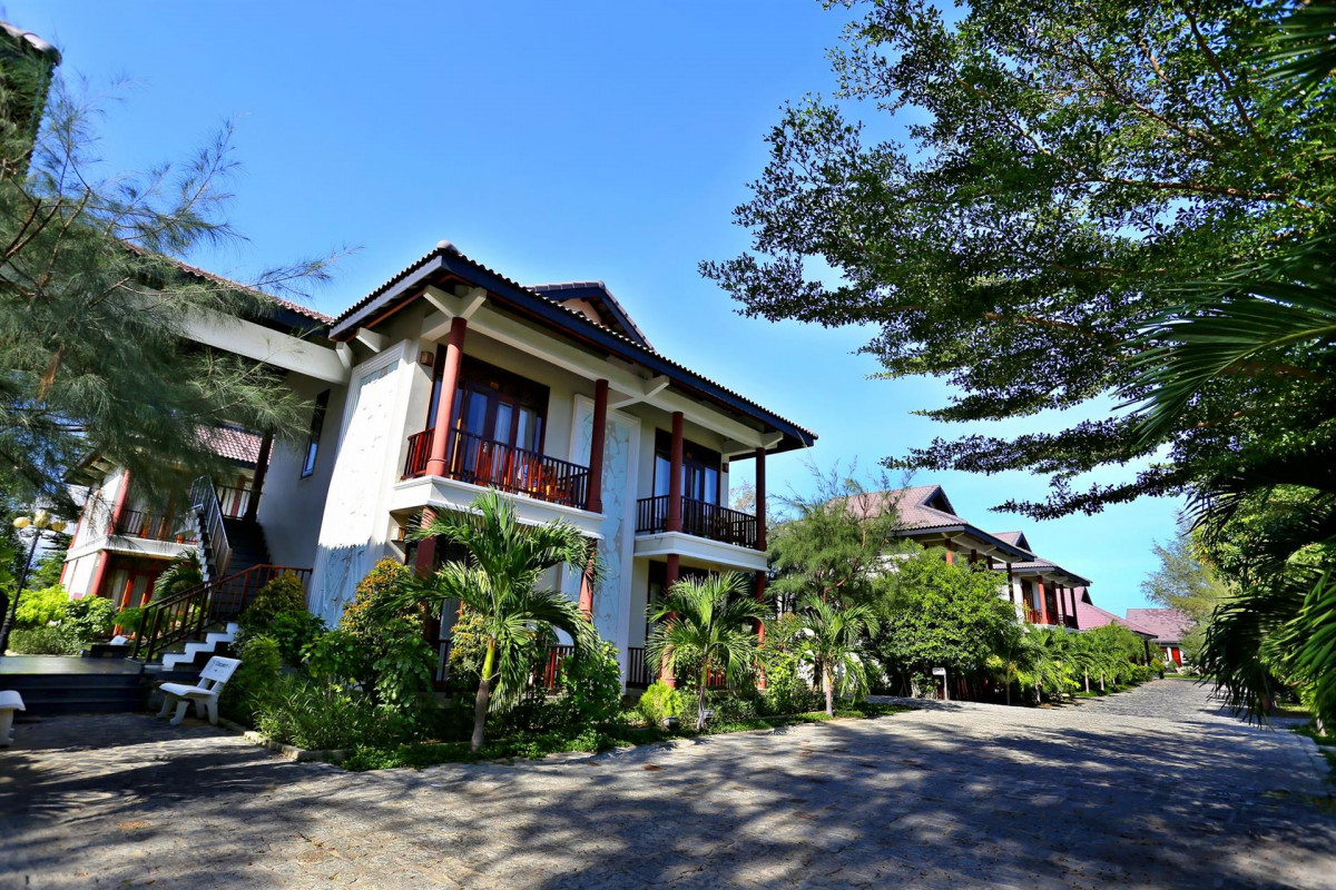 Aniise Villa Resort 4*