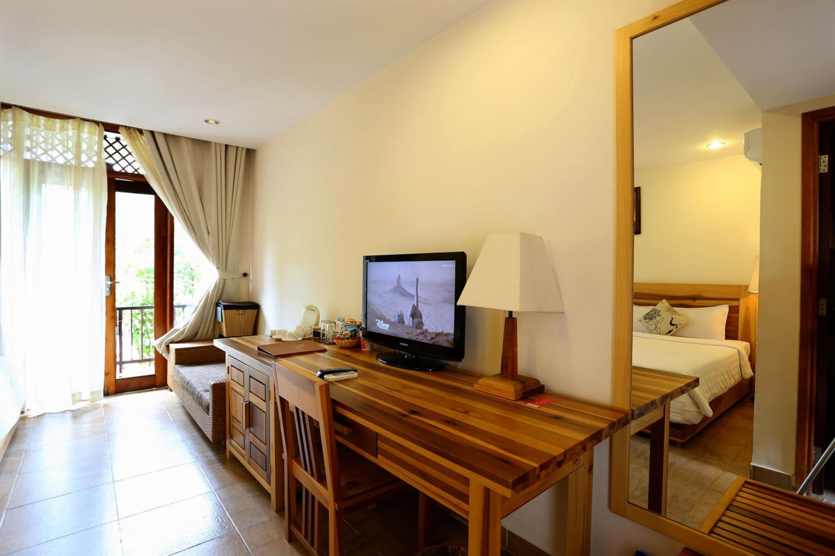 Aniise Villa Resort 4*