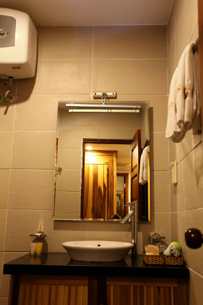 Aniise Villa Resort 4*