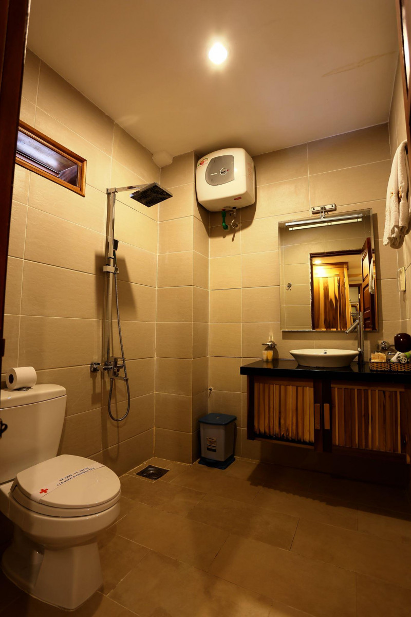 Aniise Villa Resort 4*