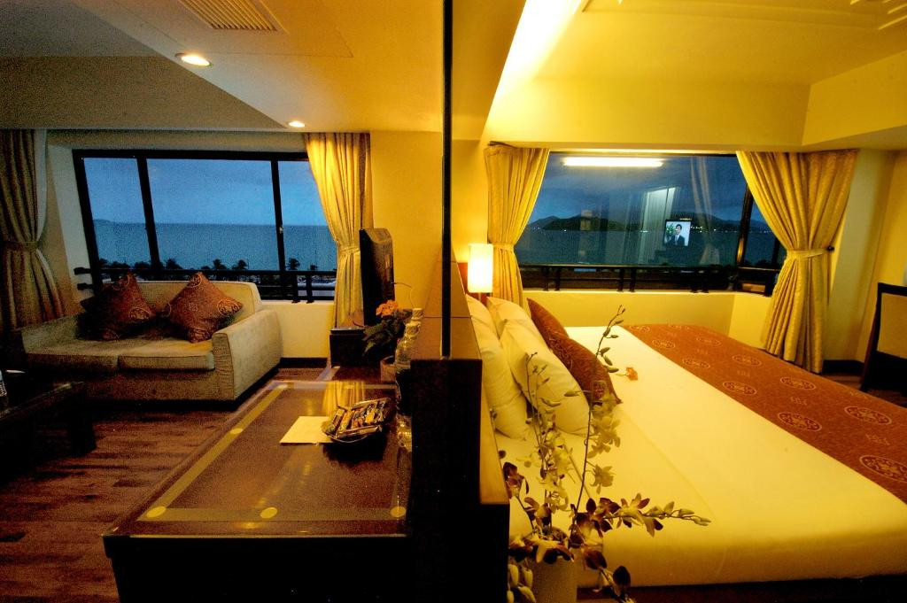 Asia Paradise 3*