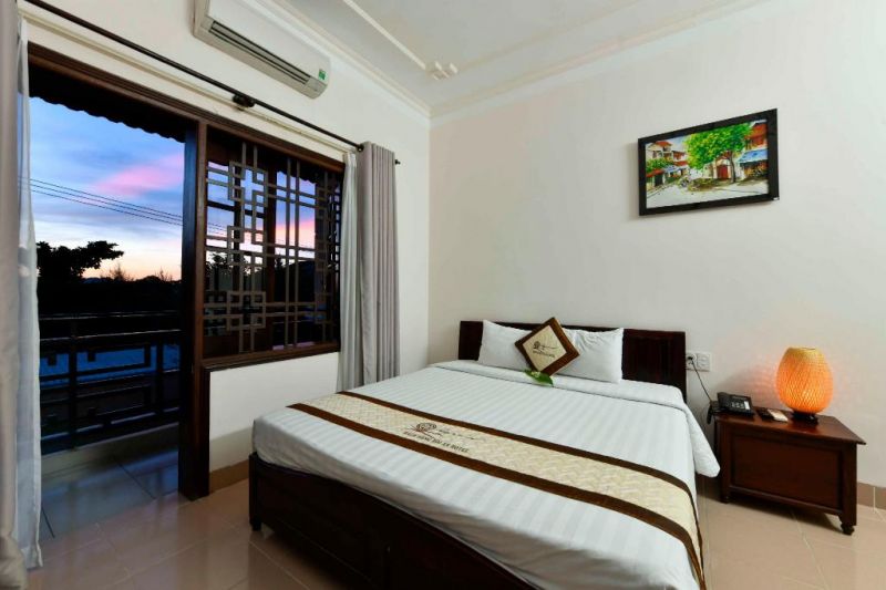 Bach Dang Hoi An 3*