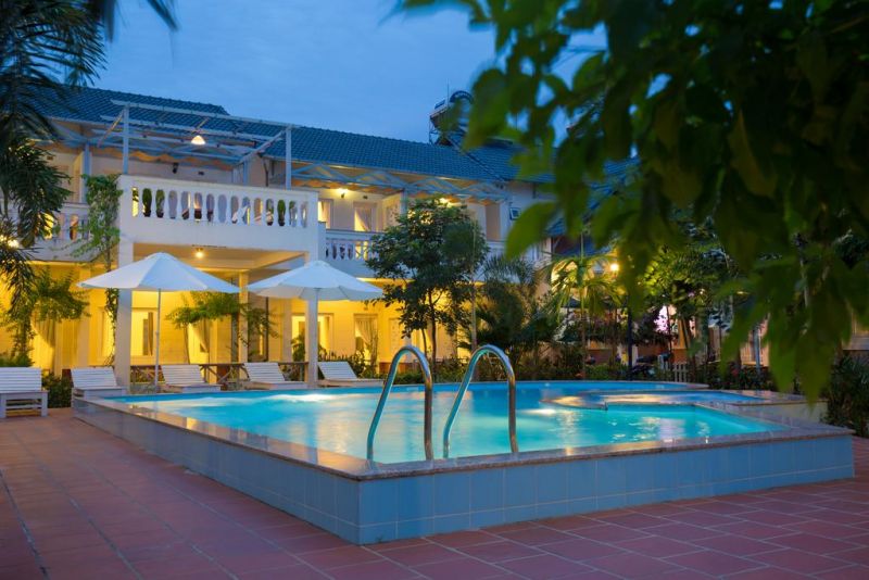 Blue Paradise Resort 2*