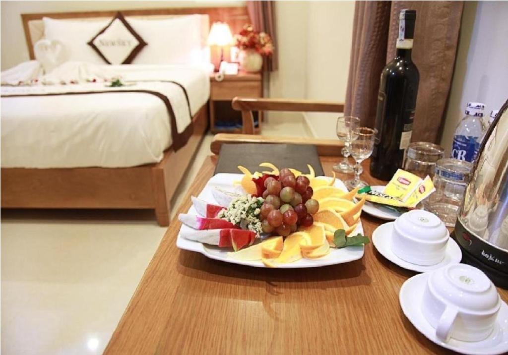 Canary Nha Trang Hotel 3*