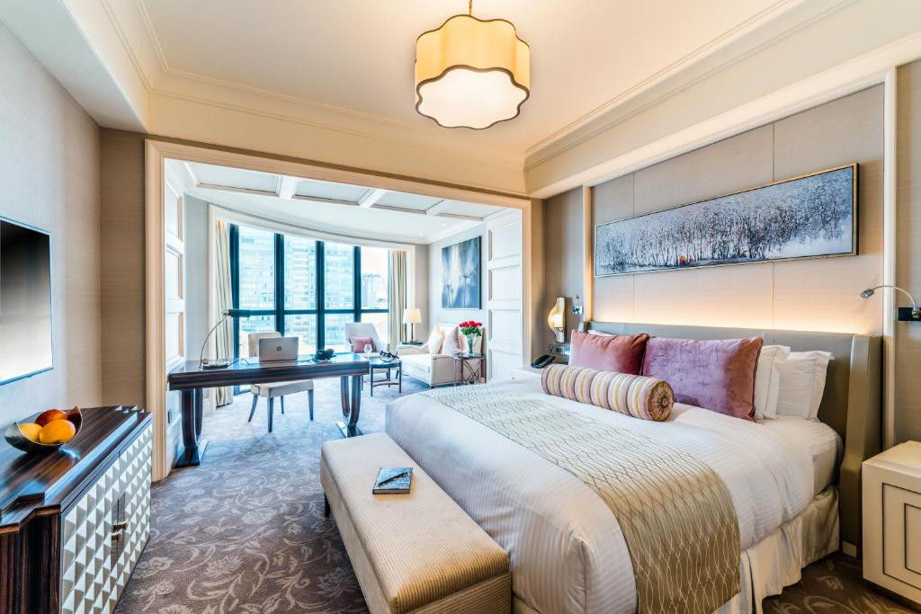 Caravelle Hotel 5*