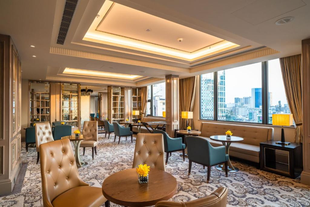 Caravelle Hotel 5*