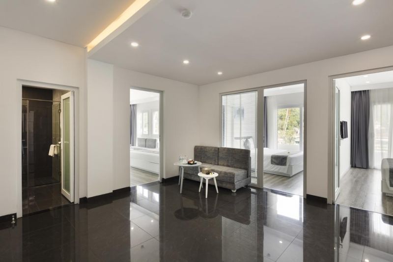 Cham Oasis Nha Trang Resort Condotel 5*