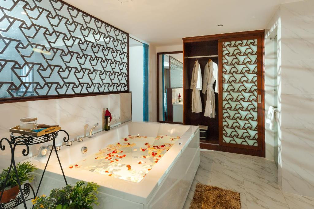 Tnd Hotel (Ex. Cicilia) 4*