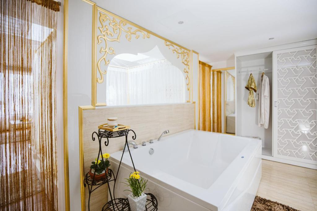 Tnd Hotel (Ex. Cicilia) 4*