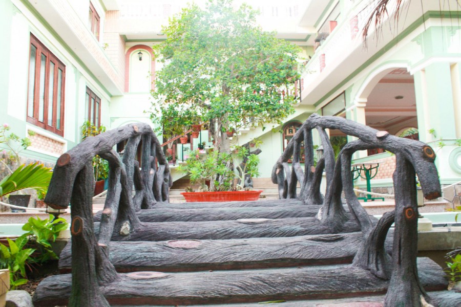 Con Ga Vang Resort (Ex. Golden Rooster) 3*