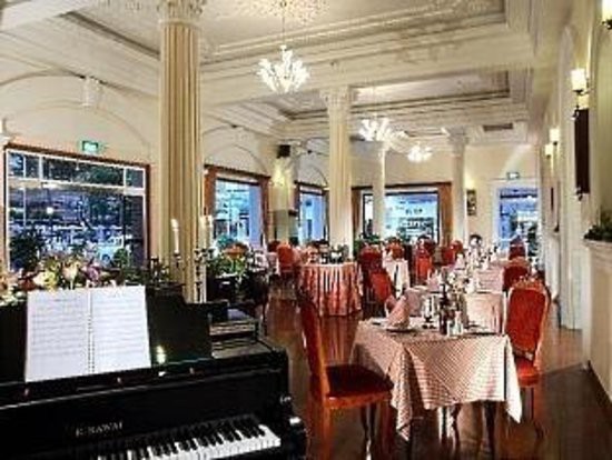 Continental Saigon 4*