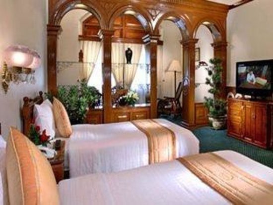 Continental Saigon 4*
