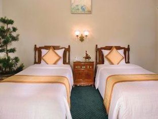 Continental Saigon 4*