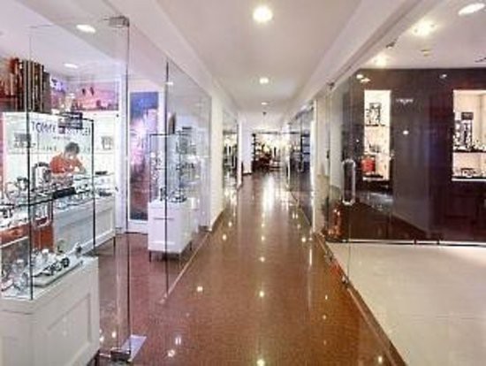 Continental Saigon 4*