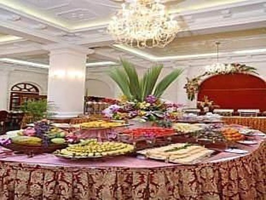 Continental Saigon 4*
