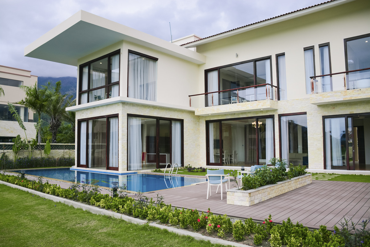 Diamond Bay Golf & Villas 4*