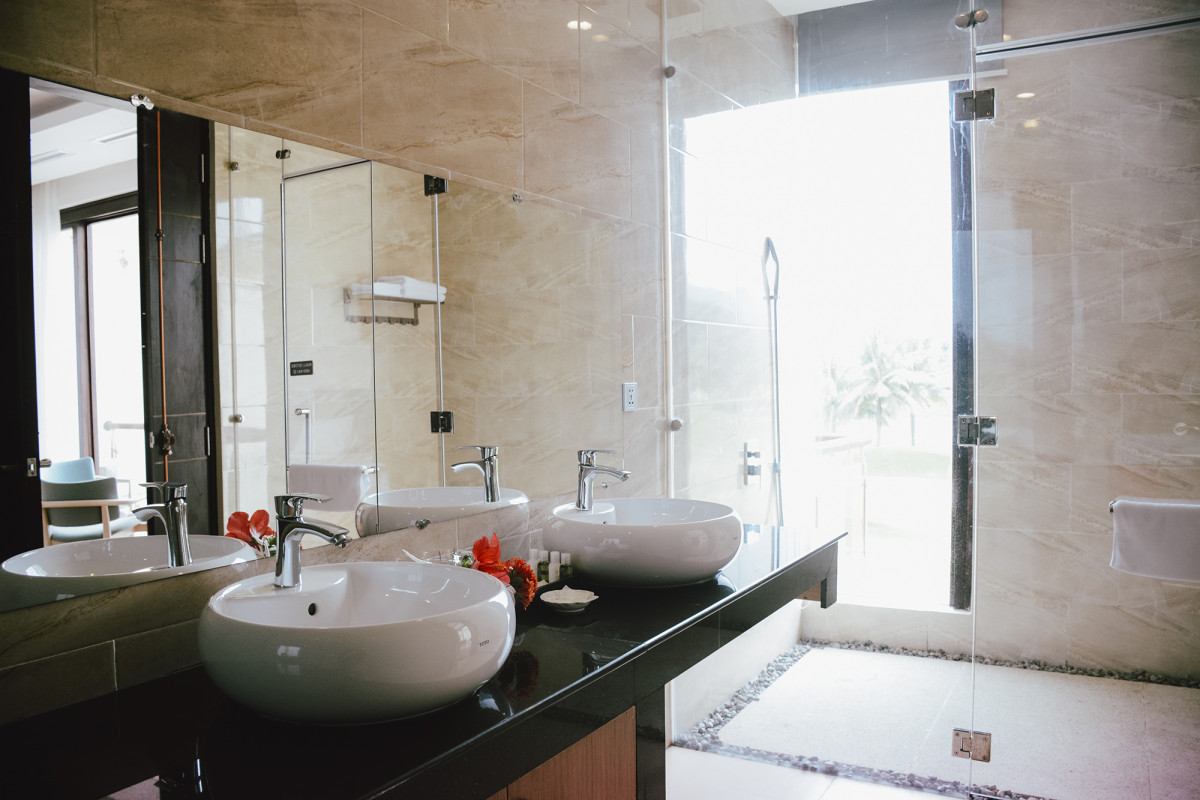 Diamond Bay Golf & Villas 4*