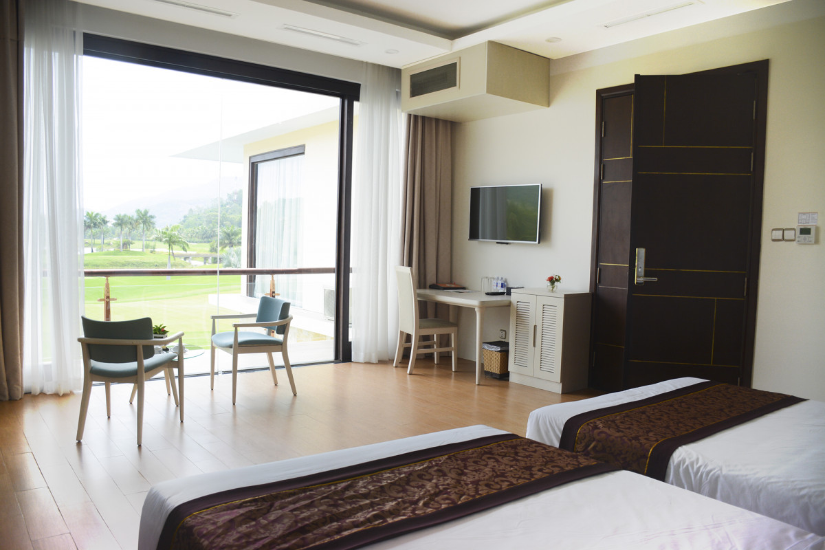 Diamond Bay Golf & Villas 4*