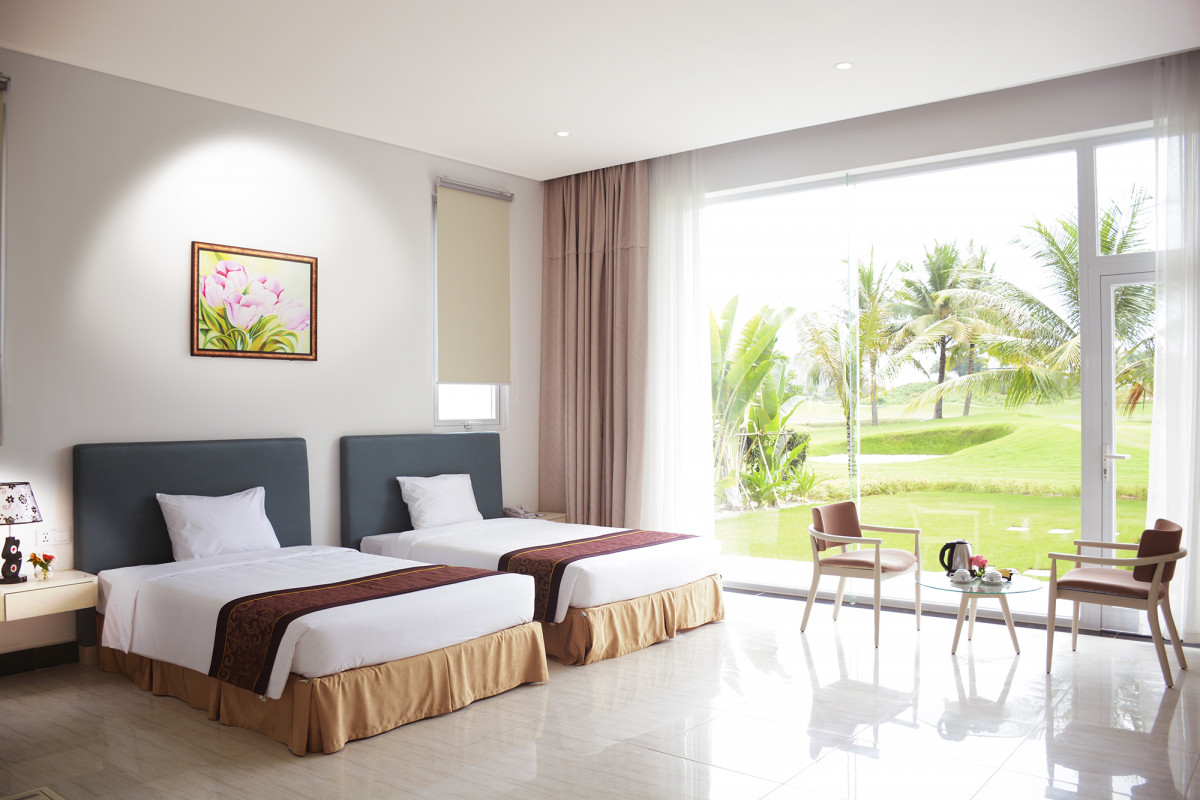 Diamond Bay Golf & Villas 4*