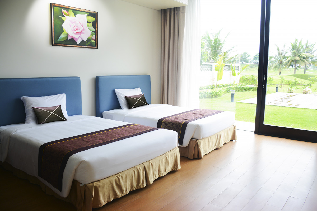 Diamond Bay Golf & Villas 4*
