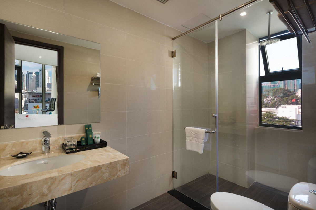 Diamond Nha Trang Hotel 3*