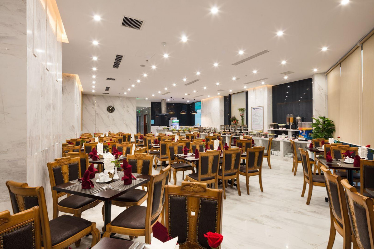 Diamond Nha Trang Hotel 3*