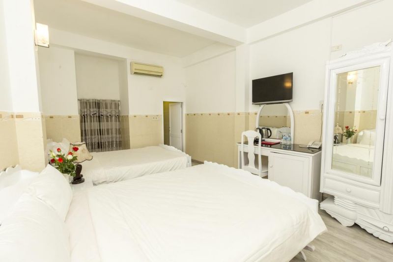Dragon Hotel 2*