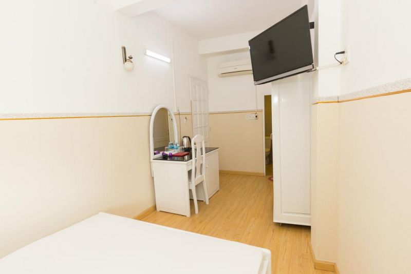 Dragon Hotel 2*