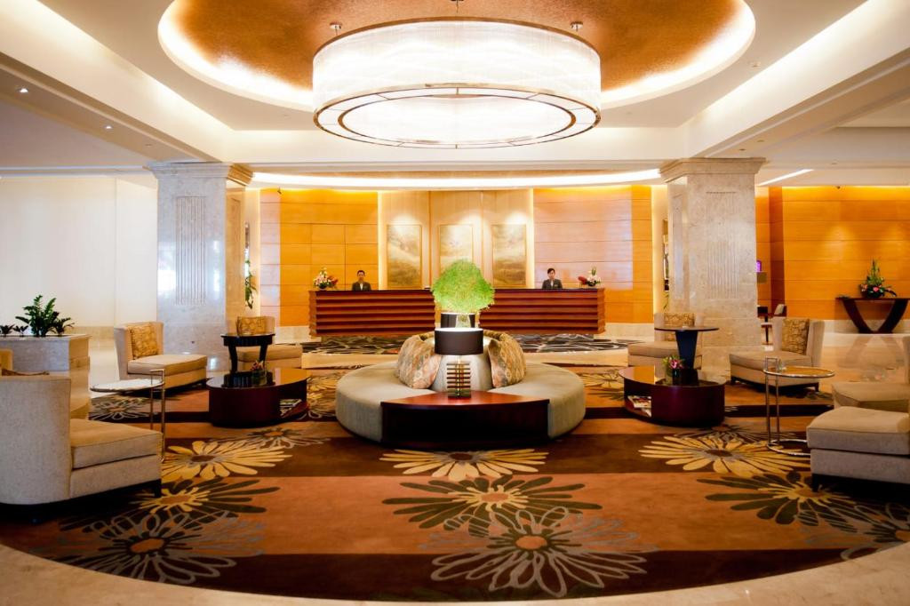 Equatorial 5*