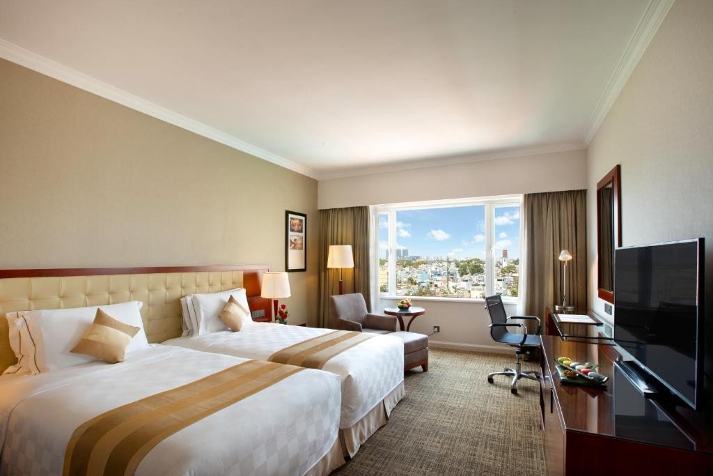 Equatorial 5*