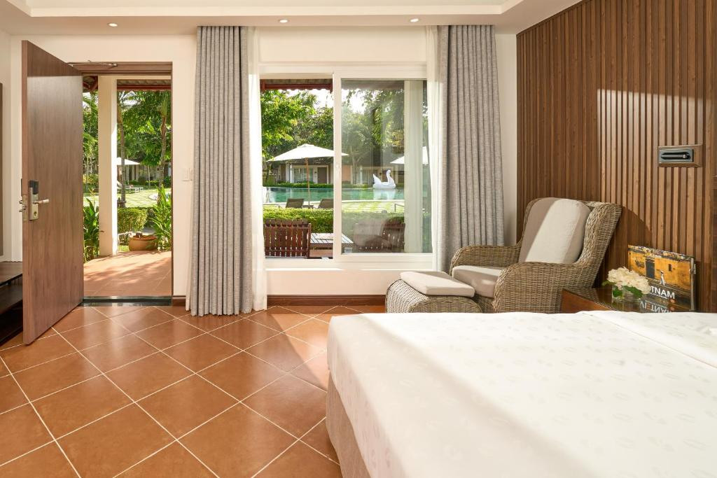 Famiana Green Villa 4*