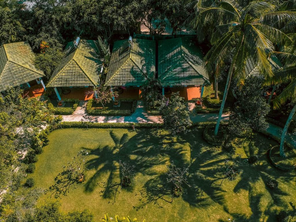 Famiana Green Villa 4*