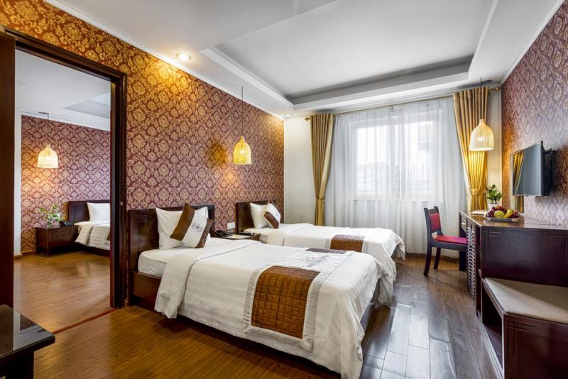 First Eden Hotel 3*