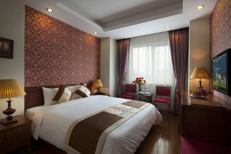 First Eden Hotel 3*
