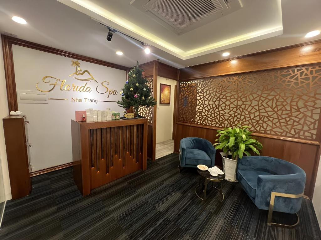 Florida Hotel Nha Trang 5*
