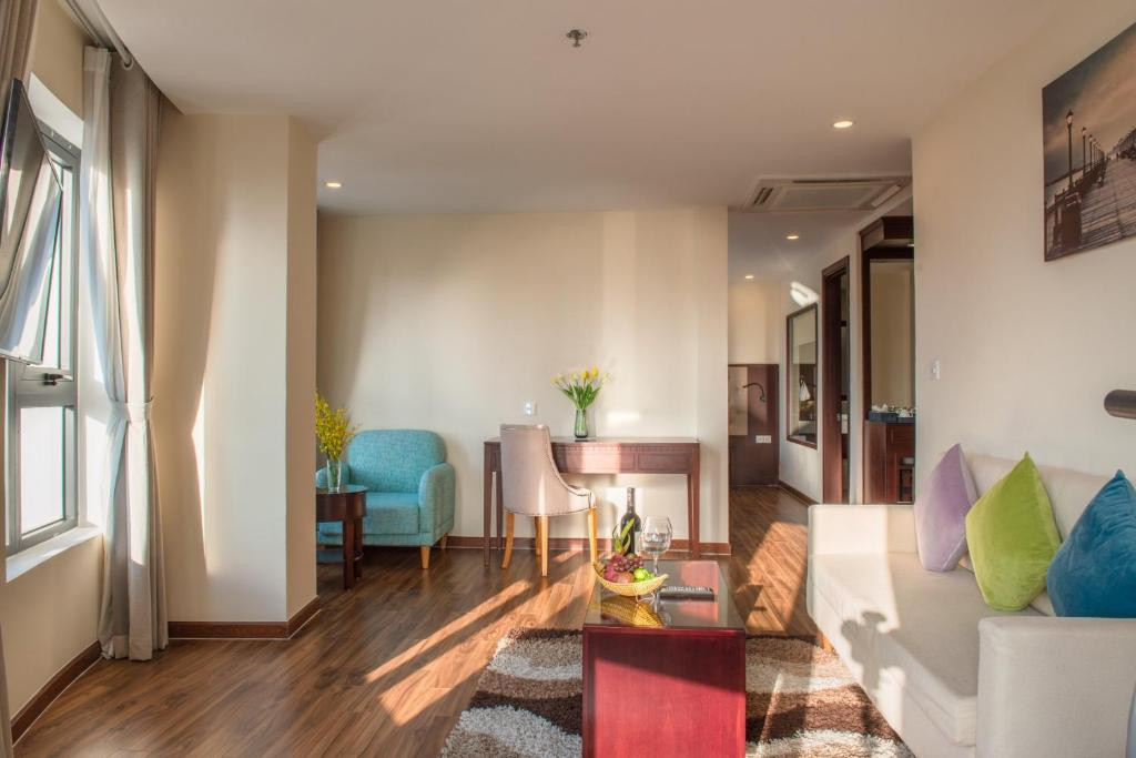 Florida Hotel Nha Trang 5*