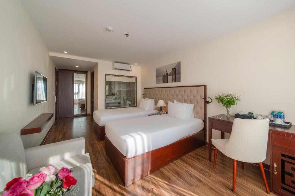 Florida Hotel Nha Trang 5*