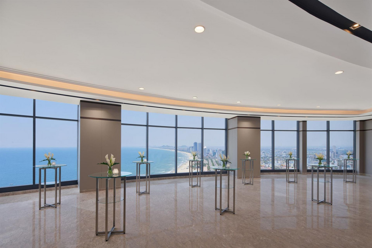 Four Points By Sheraton Danang 5*